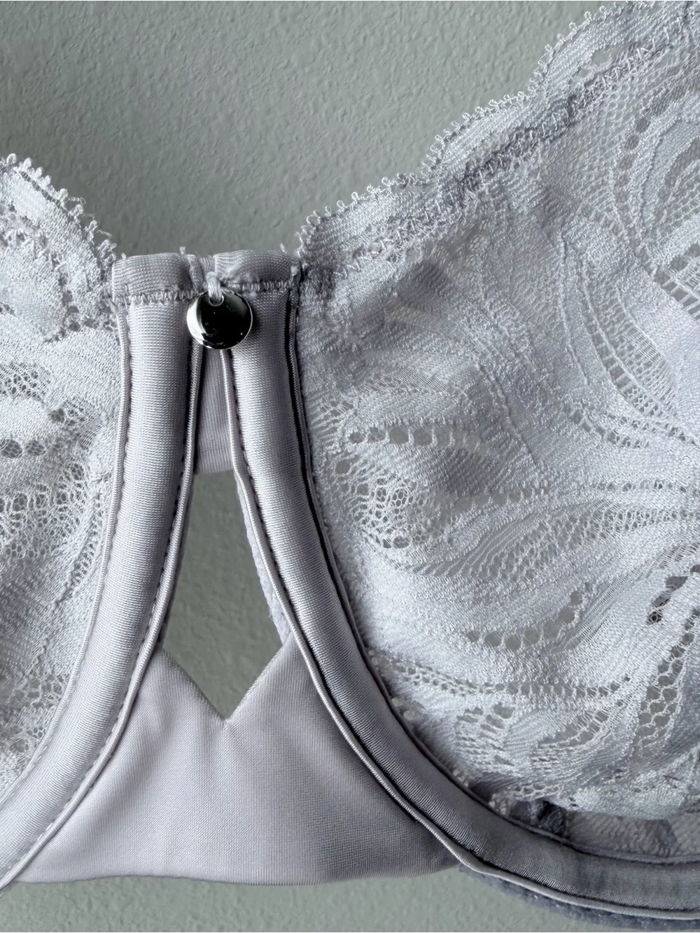 Bare Necessities Lace Underwire Bra - Lilac